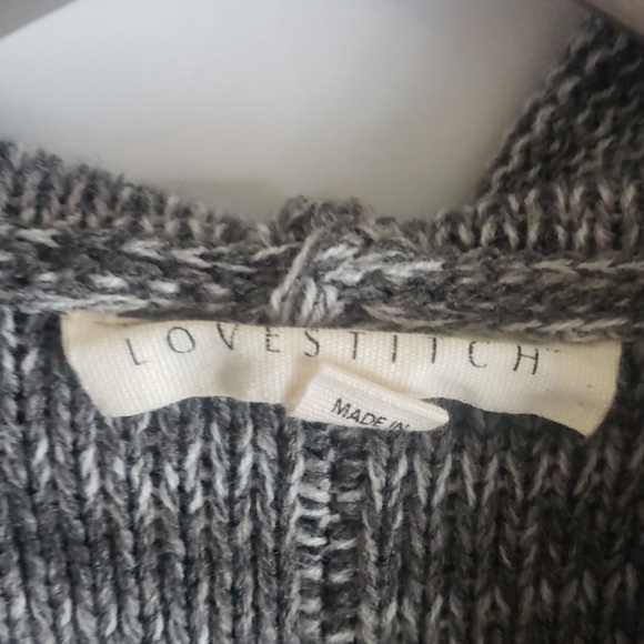 Love Stitch gray knit pullover hoodie small - Picture 5 of 8
